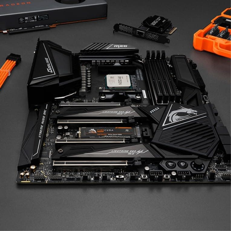 Seagate FireCuda 530R NVMe SSD 2TB, Für PS5/PC, M.2 PCIe Gen4 ×4 NVMe 1.4, bis zu 7.400 MB/s, 3D TLC NAND, 5.050 TBW, Kühlkörper, inkl. Data Rescue Service (ZP2000GM3A073) 2TB PC/PS5 Bild 3