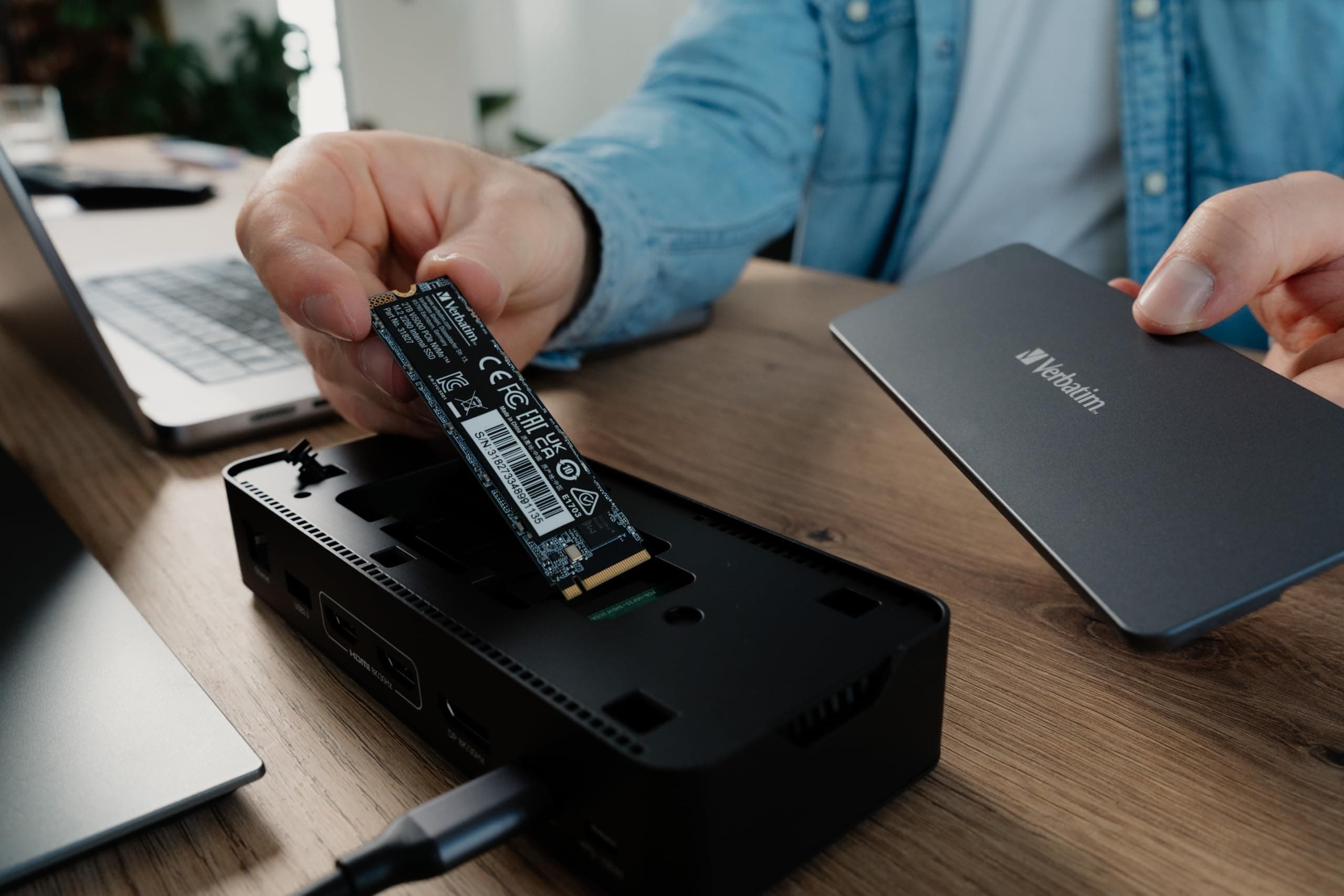 Verbatim Vi5000 NVMe M.2 SSD 512 GB, internes SSD-Laufwerk mit PCIe Gen 4, bis zu 5.000 MB/s Lesegeschwindigkeit, Hochleistungs-SSD für Gaming PC und PlayStation 5, schwarz Vi5000 512 GB NVMe M.2 Bild 4