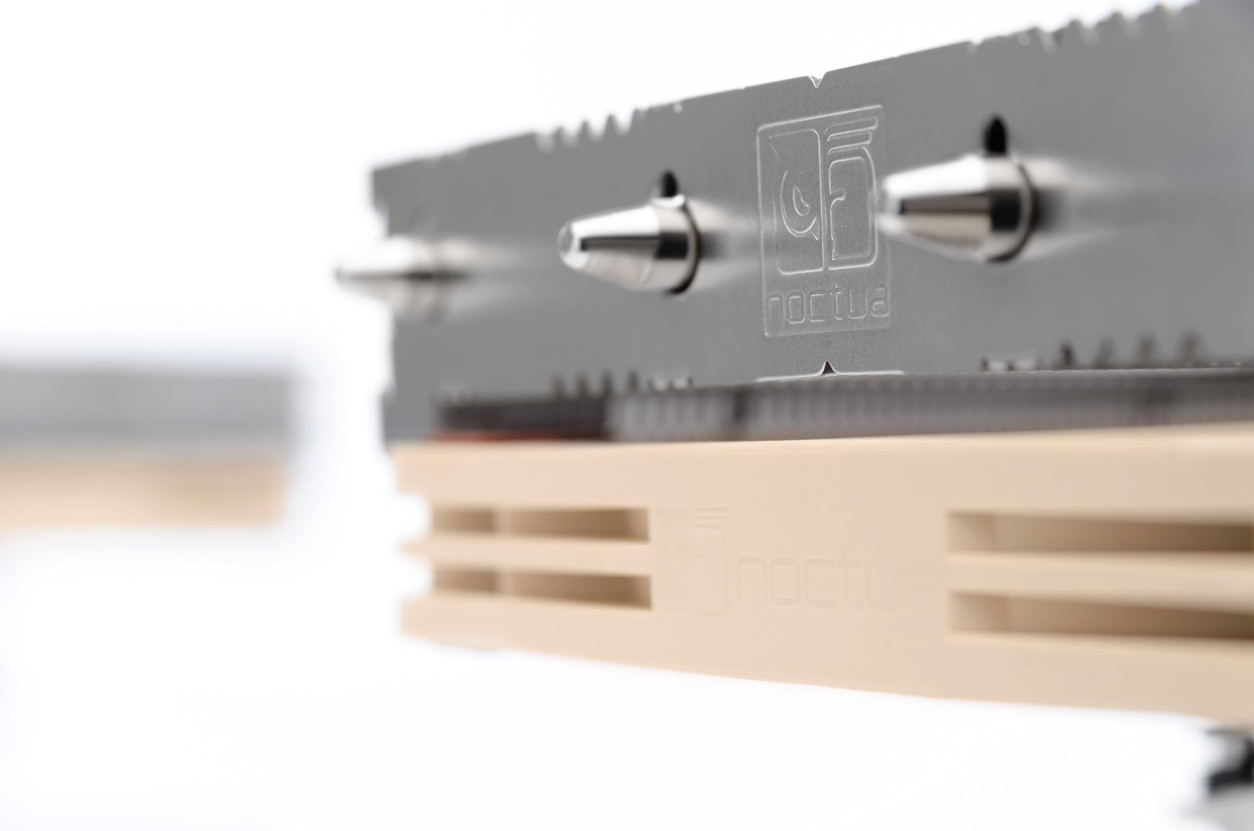 Noctua NH-L12S, Low-Profile CPU Kühler mit leisem 120mm PWM Lüfter (Braun) Einzelpack Bild 7