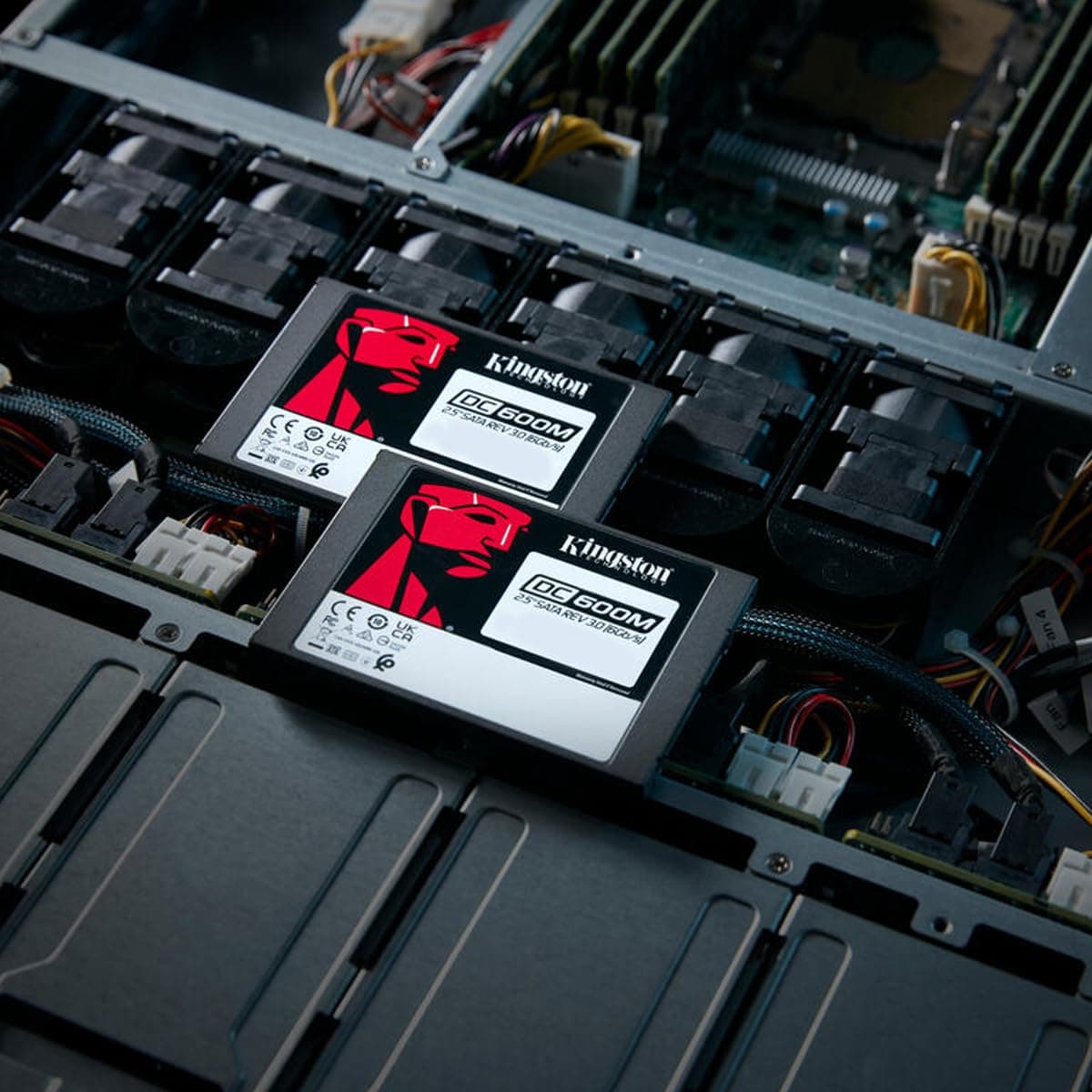 Kingston DC600M SSD 2.5” 960GB (gemischte Nutzung) Enterprise SATA SSD - SEDC600M/960G Bild 8