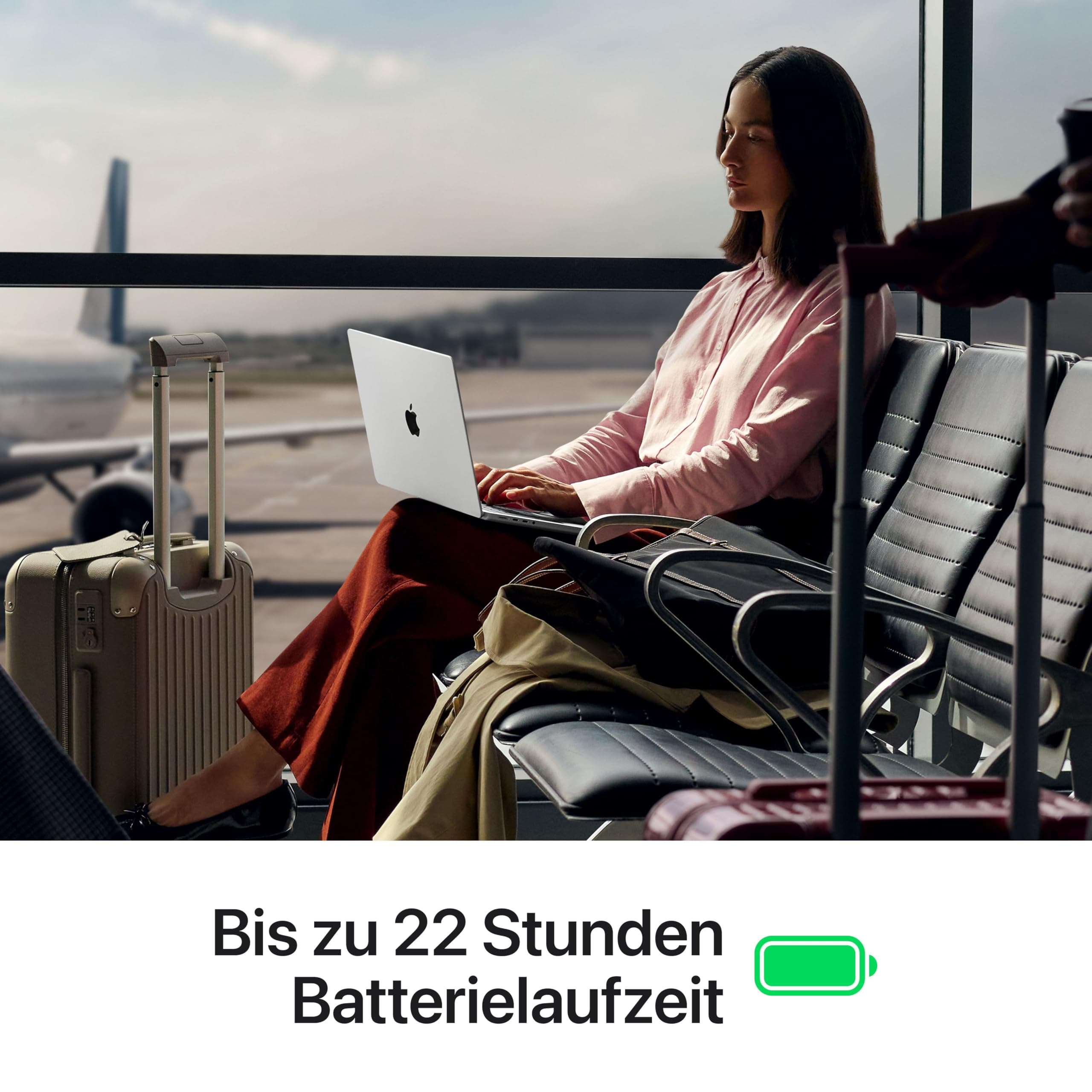 Apple MacBook Pro Laptop mit M5 Pro Chip mit 15-Core CPU und 16-Core GPU: Entwickelt für KI, 14,2" Liquid Retina XDR Display, 24 GB gemeinsamer Arbeitsspeicher, 1 TB SSD, WLAN 7; Silber 15 core CPU und 16 core GPU 1TB Silber M5 Pro chip Bild 4