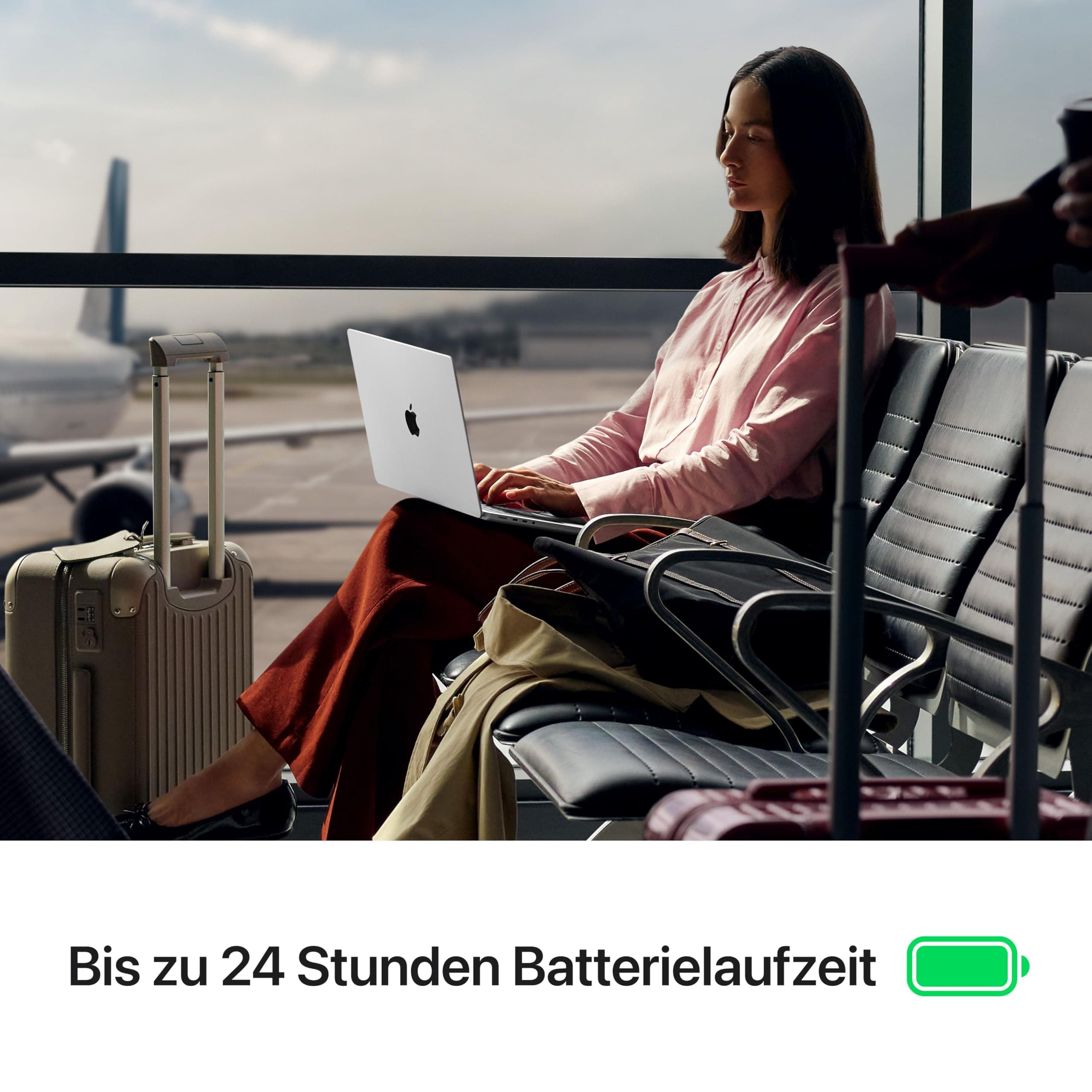 Apple MacBook Pro Laptop mit M5 Chip mit 10-Core CPU und 10-Core GPU: Entwickelt für KI, 14,2" Liquid Retina XDR Display, 32 GB gemeinsamer Arbeitsspeicher, 1 TB SSD, WLAN 7; Silber 32 GB Gemeinsamer Arbeitsspeicher 1 TB SSD Silber MacBook Pro M5 ohne Netzteil Bild 4
