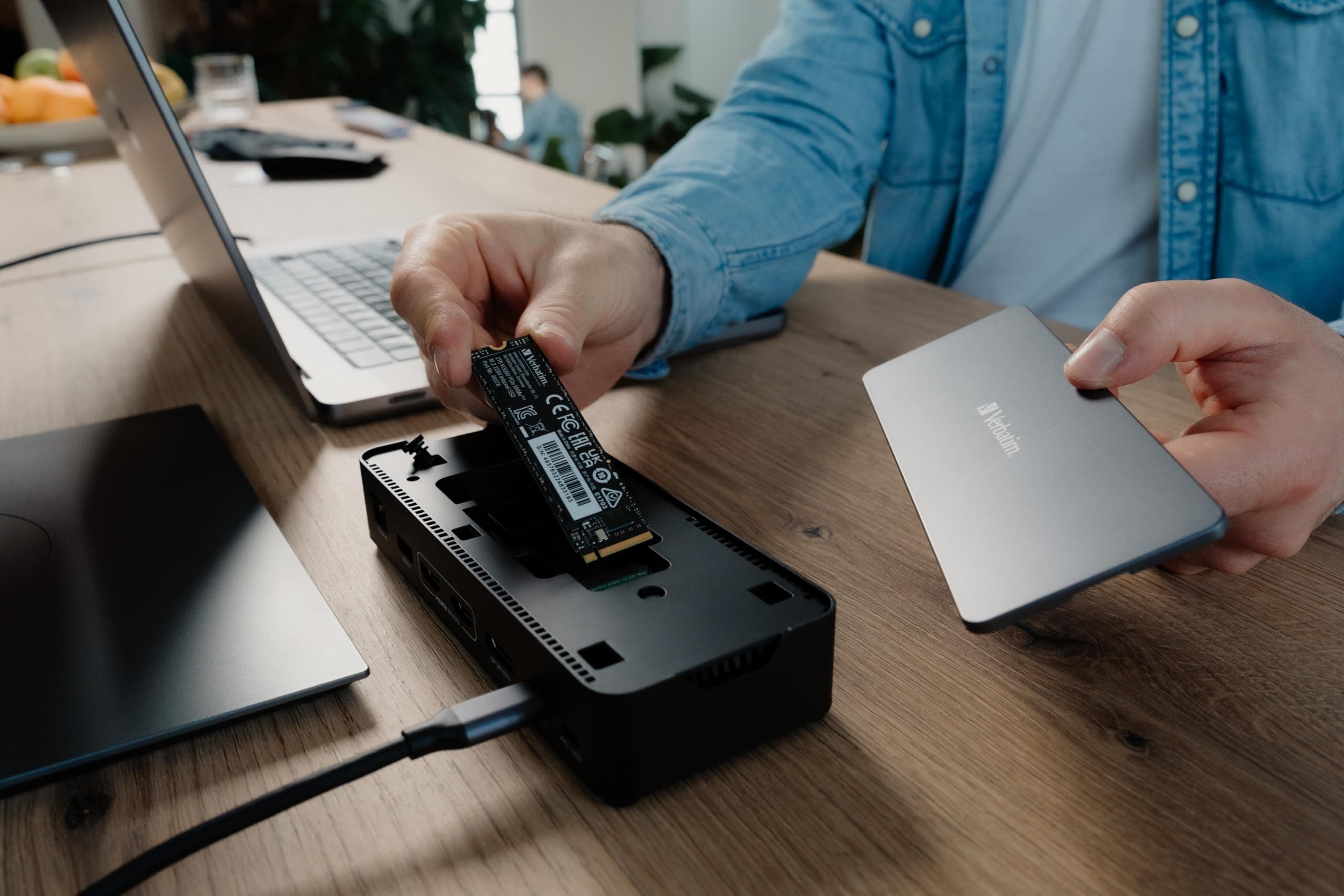 Verbatim Vi3000 NVMe M.2 SSD 2 TB, internes SSD-Laufwerk mit PCIe Gen 3 Schnittstelle, bis zu 3.100 MB/s Lesegeschwindigkeit, kompakt und leistungsstark für PC und Laptop, schwarz Bild 3