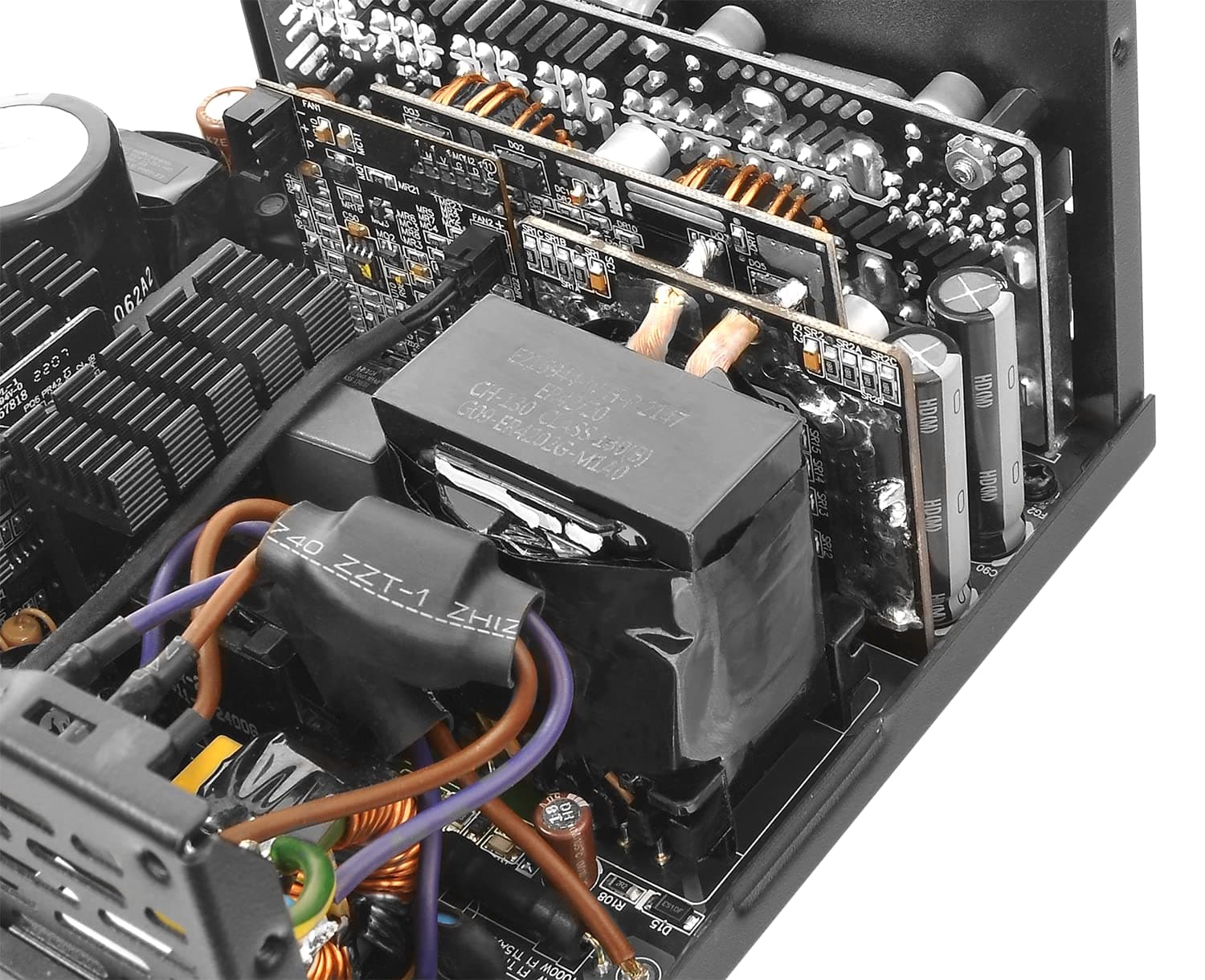 Thermaltake Toughpower GF3 850W | PC-ATX-3.0-Netzteil | PCIe Gen 5.0 | 80-Plus-Gold | voll-modular | leiser 140 Lüfter | EU Zertifiziert Bild 5