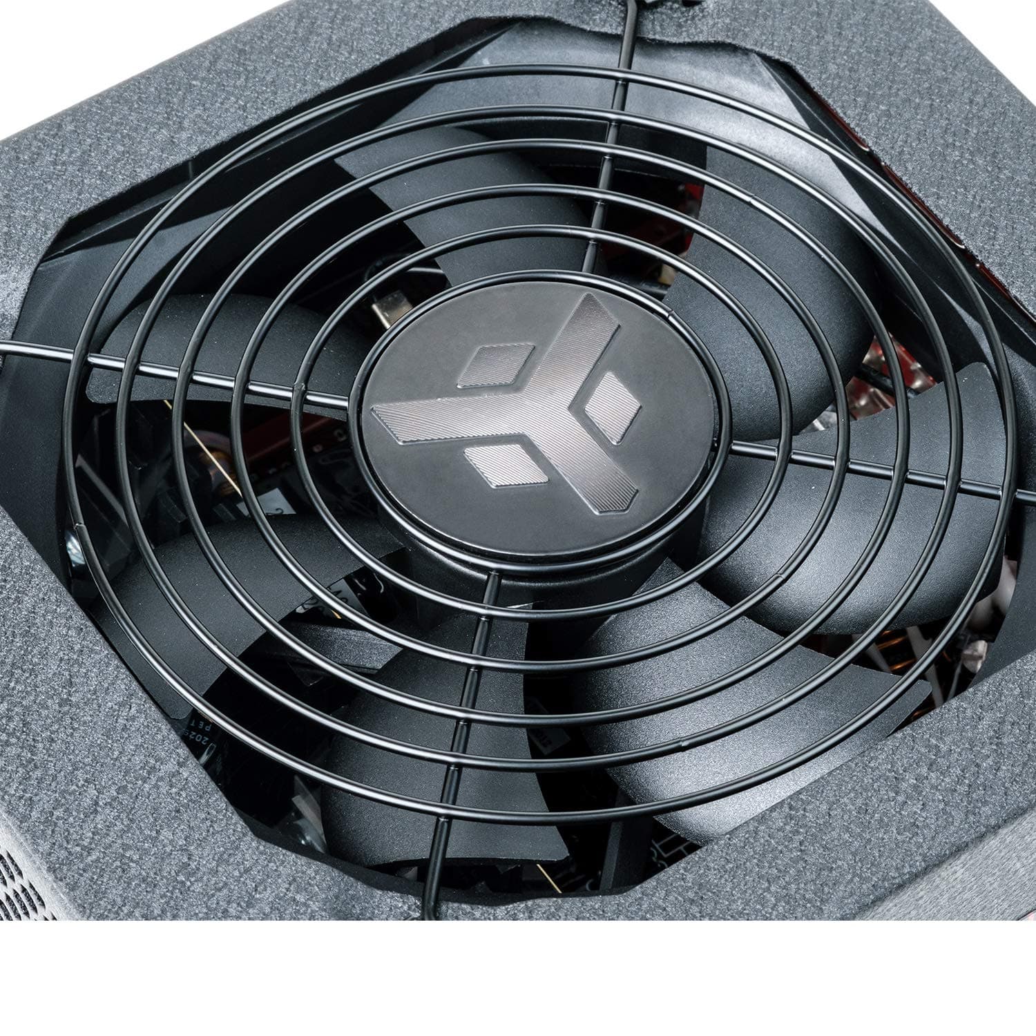 iTek für PC GF650 EVO – 650 W, HDB Hydraulic Dynamic Bearing 12 mm, aktiver PFC-Schutz, Effizienz-Zertifizierung 80 Plus Gold, semi-modulares Free Plug, Giapp Kondensatoren, ITPSEGF650 Bild 7
