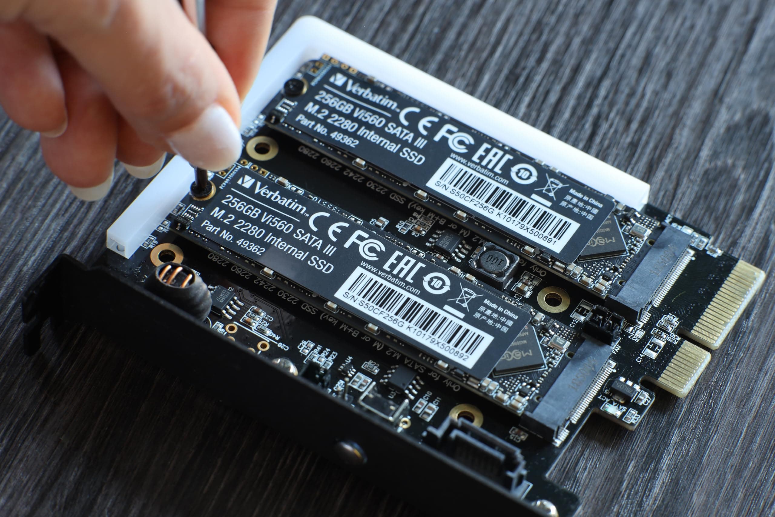 Verbatim Vi560 S3 M.2 SSD-Laufwerk - 512 GB, Interne Solid State Drive mit 3D NAND-Technologie, blau, 49363 Vi560 S3 SSD 512 GB SATA III M.2 2280 Bild 3